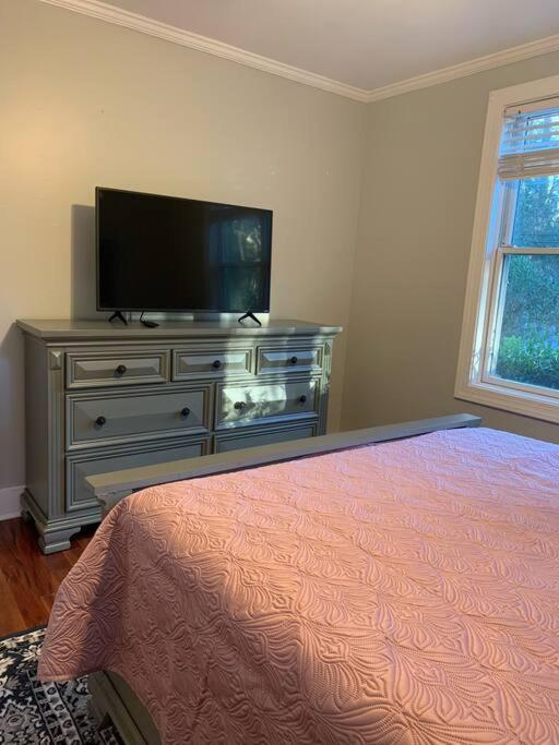 Entire Home! Waterfront And Trail-Backing! Beaufort Esterno foto
