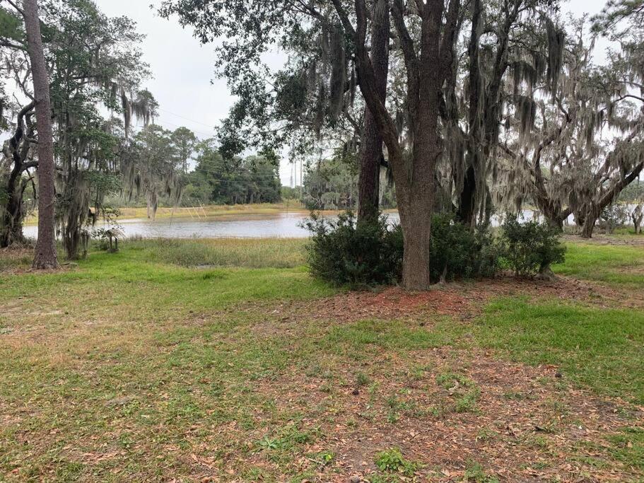 Entire Home! Waterfront And Trail-Backing! Beaufort Esterno foto