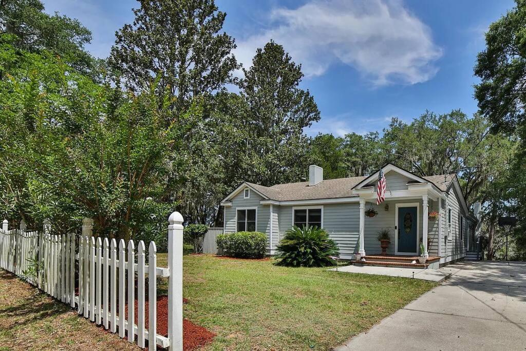 Entire Home! Waterfront And Trail-Backing! Beaufort Esterno foto